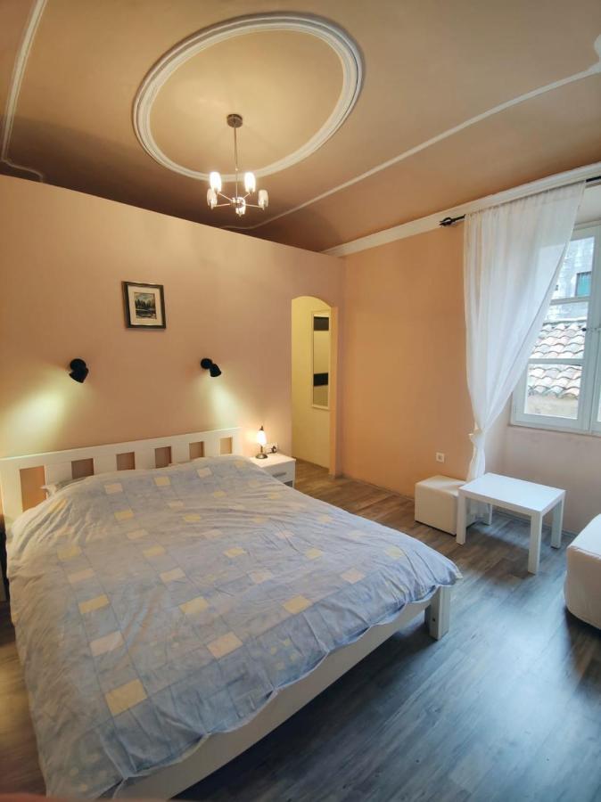 Appartamento House Nina Ragusa Esterno foto